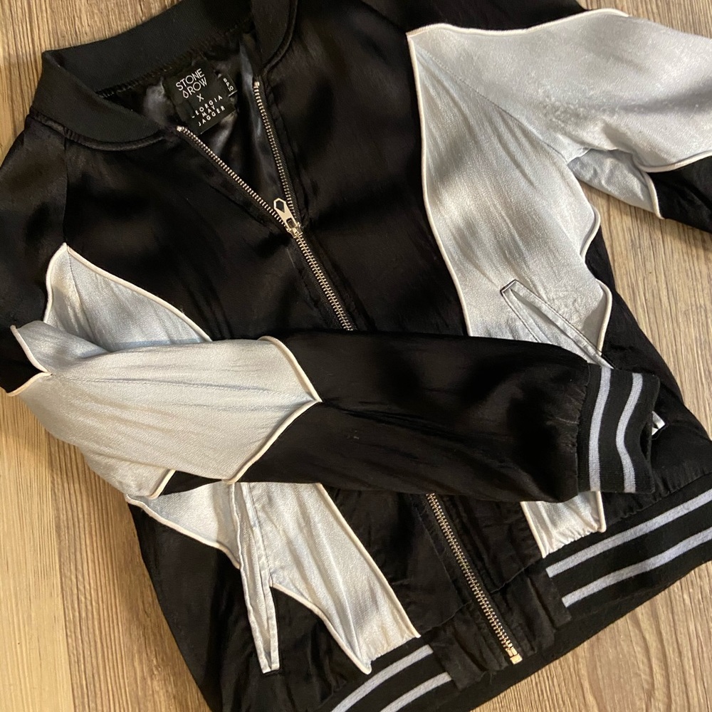 Baby blue vintage zip up